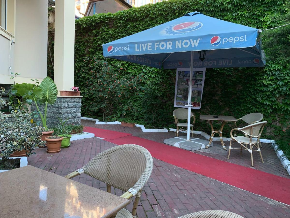 Light House Hotel Batumi Exterior photo